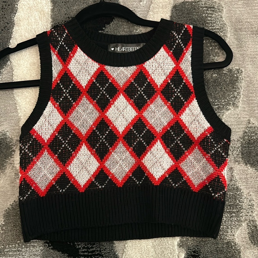 Black and red argyle cropped vest